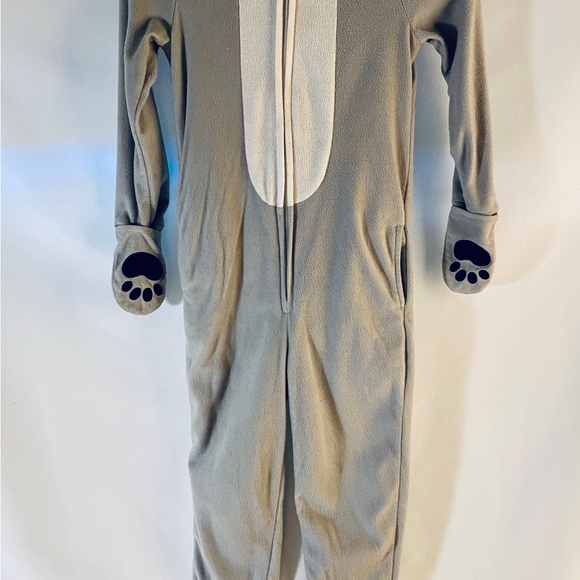 Cozy raccoon fleece zip up jammies - size 6 - Picture 2 of 4